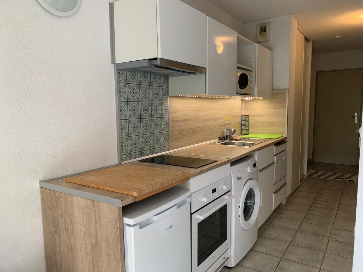 Les Appartements de La Marina Sanary-sur-Mer Extérieur photo